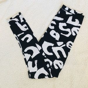 Extra long Love ❤️💕 Leggings